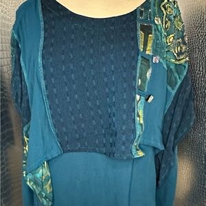 Surya Vintage Teal and Navy Multi-Pattern Top Size Large